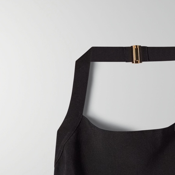 Dress - Picture 8 of 9